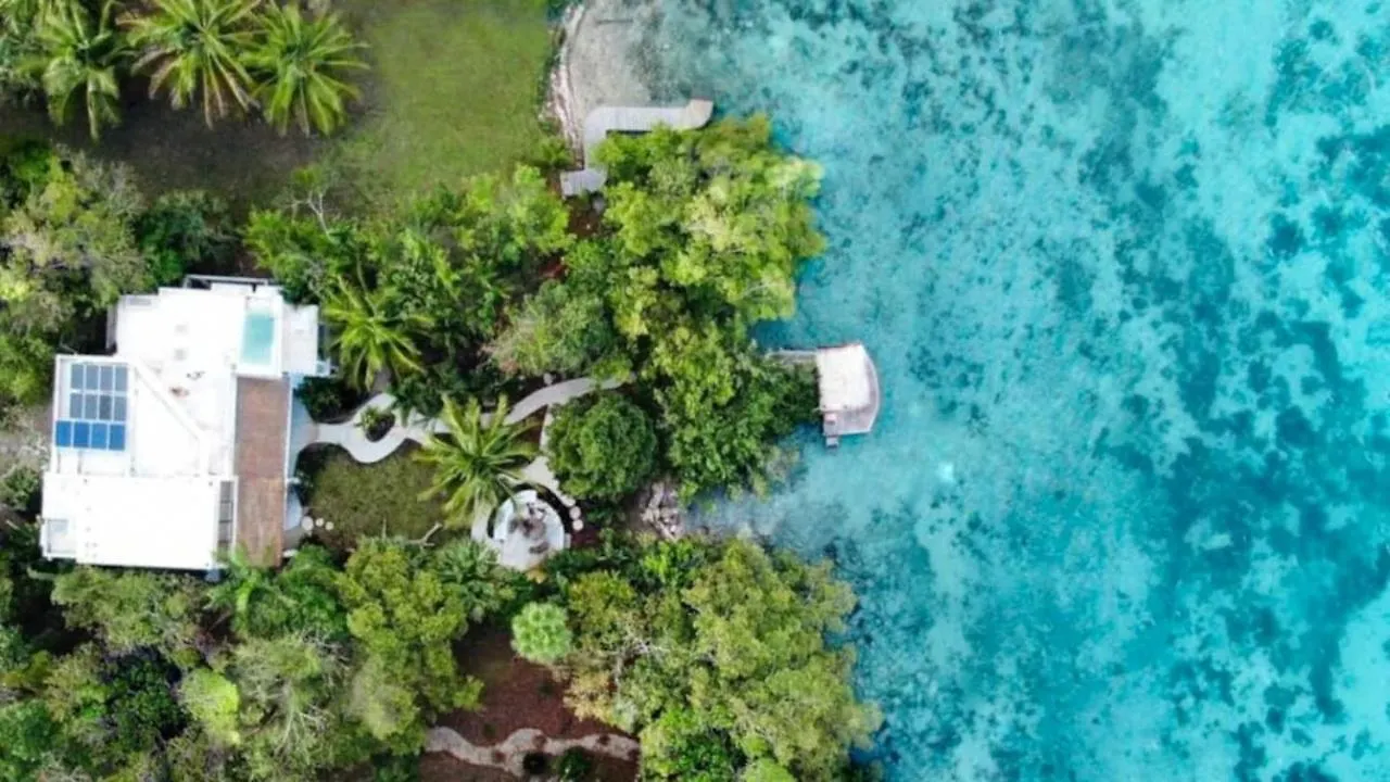Casa Calisa Bed & Breakfast Bacalar Mexico