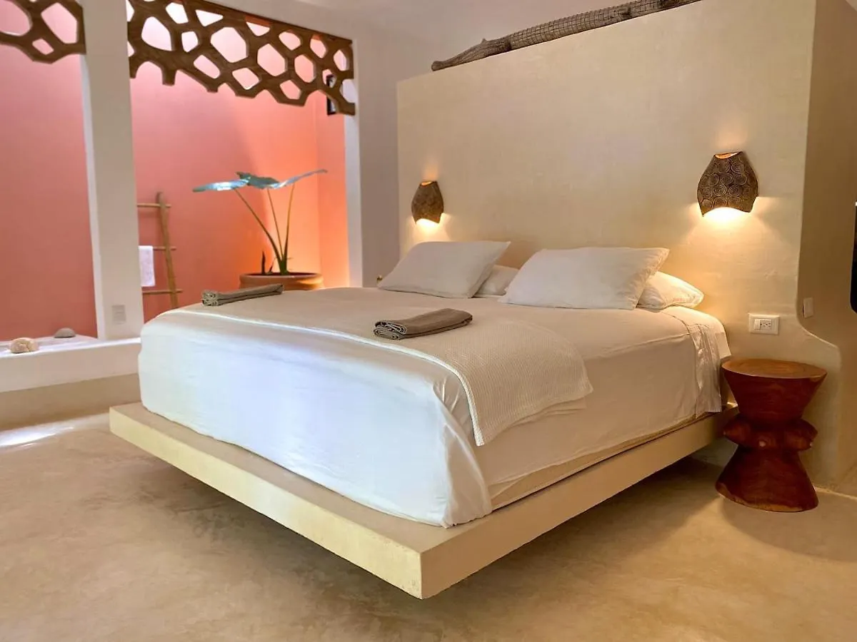 Casa Calisa Bed & Breakfast Bacalar Mexico